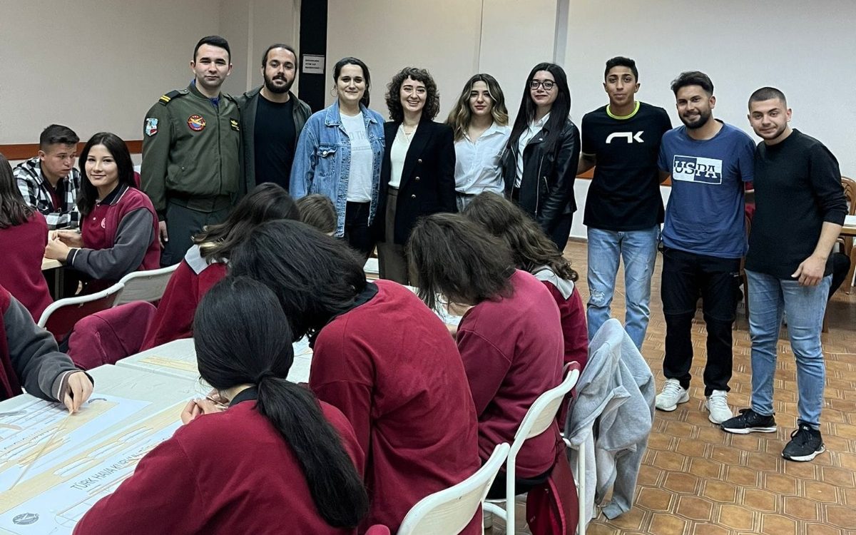 PAÜ HAVK Gençlik Haftası’nda Eğitim Verdi, Spring Cup’a Destek Sağladı